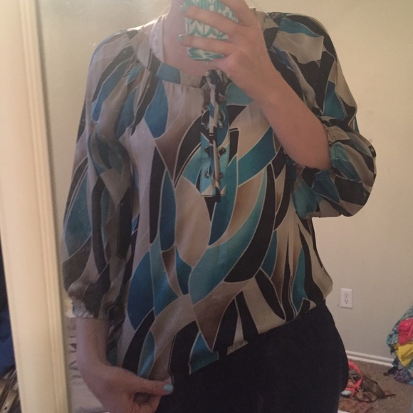 New Directions Top - Picture 2 of 2